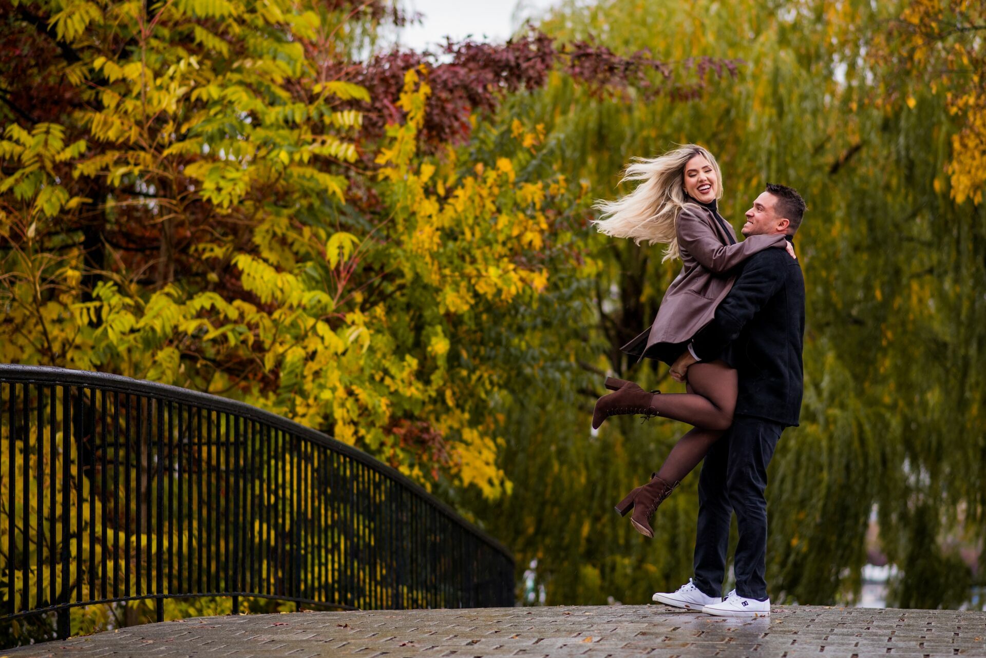 Foto Chuva de Amor em Boston: Sessão Fotográfica de Casal com Shelen e Marcelo Foto Chuva de Amor em Boston: Sessão Fotográfica de Casal com Shelen e Marcelo - Imagem 23