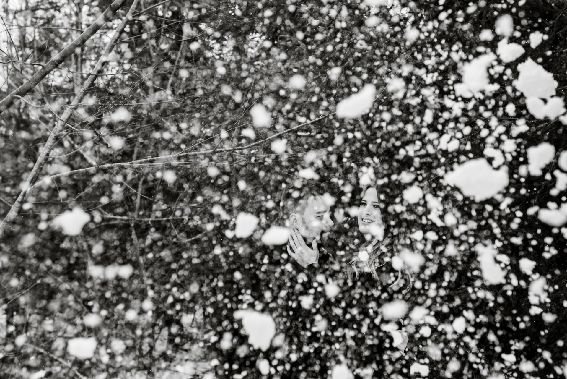 Uma História de Amor na Neve: Sessão Fotográfica e Pedido de Casamento surpresa em New Hampshire