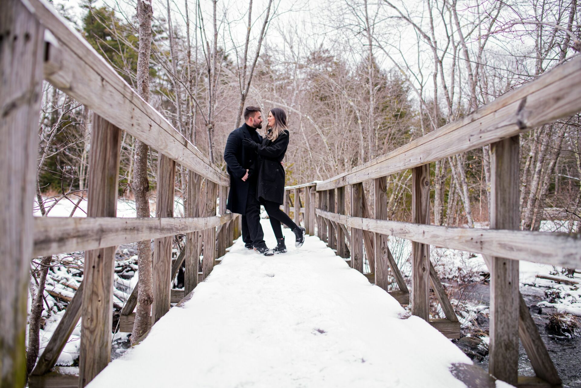 Foto Uma História de Amor na Neve: Sessão Fotográfica e Pedido de Casamento surpresa em New Hampshire - Imagem 19