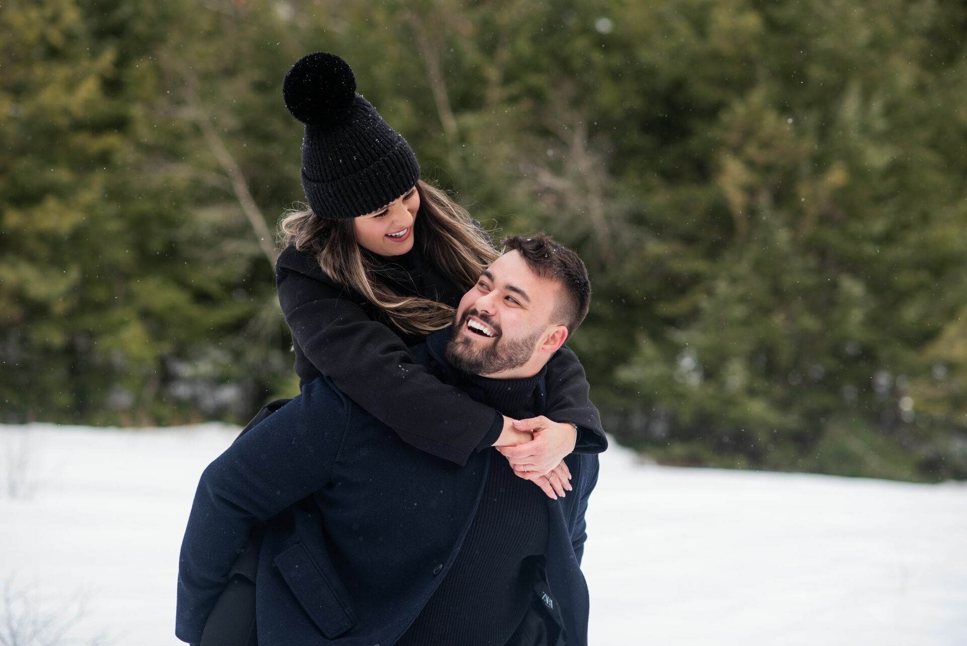 Foto Uma História de Amor na Neve: Sessão Fotográfica e Pedido de Casamento surpresa em New Hampshire - Imagem 39