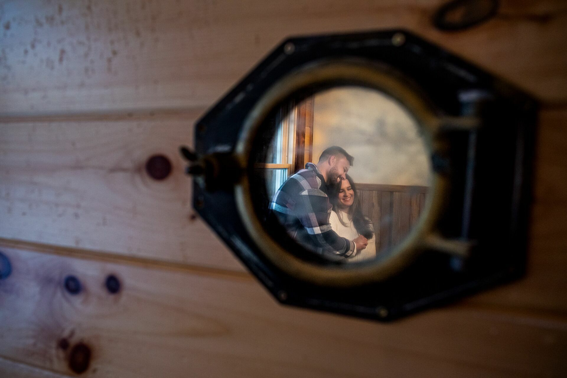 Foto Uma História de Amor na Neve: Sessão Fotográfica e Pedido de Casamento surpresa em New Hampshire - Imagem 75