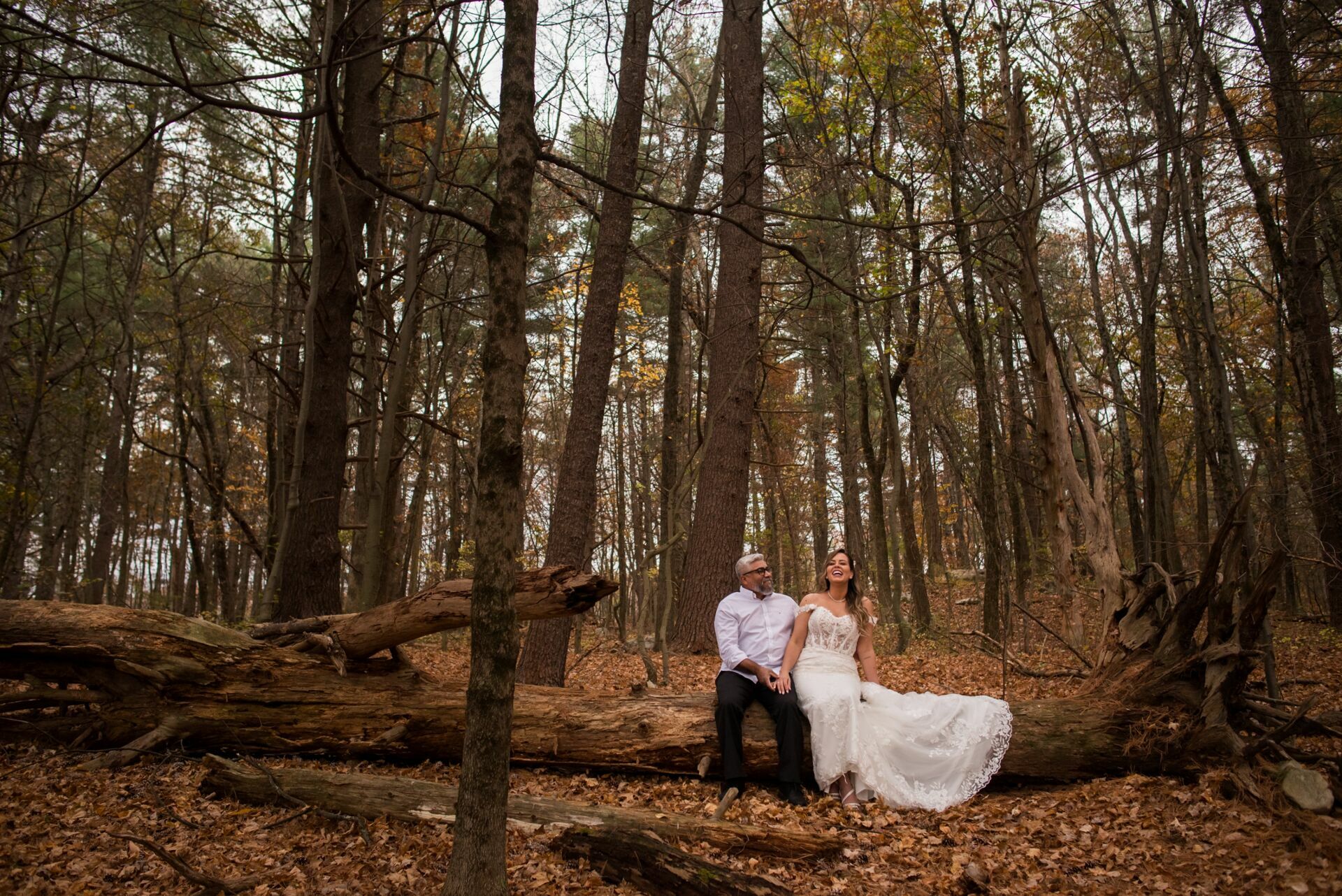 Foto Trash The Dress no Moinho de Sudbury: Uma Sessão Fotográfica Pós-Casamento Inesquecível Foto Trash The Dress no Moinho de Sudbury: Uma Sessão Fotográfica Pós-Casamento Inesquecível - Imagem 13
