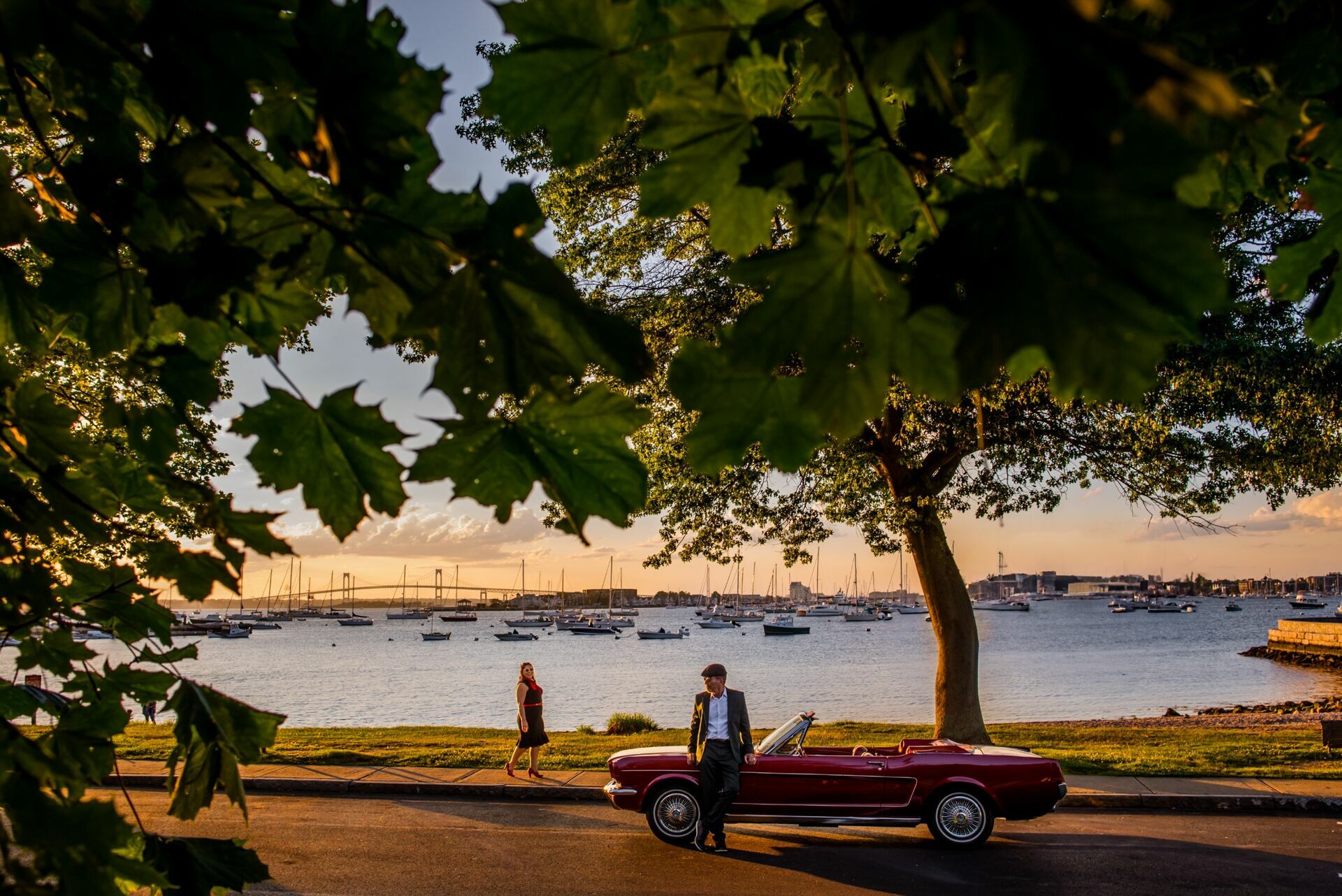 Foto Celebrando uma Década de Amor:  Bodas de 10 Anos de Mary e Robson em Newport, RI - Imagem 13