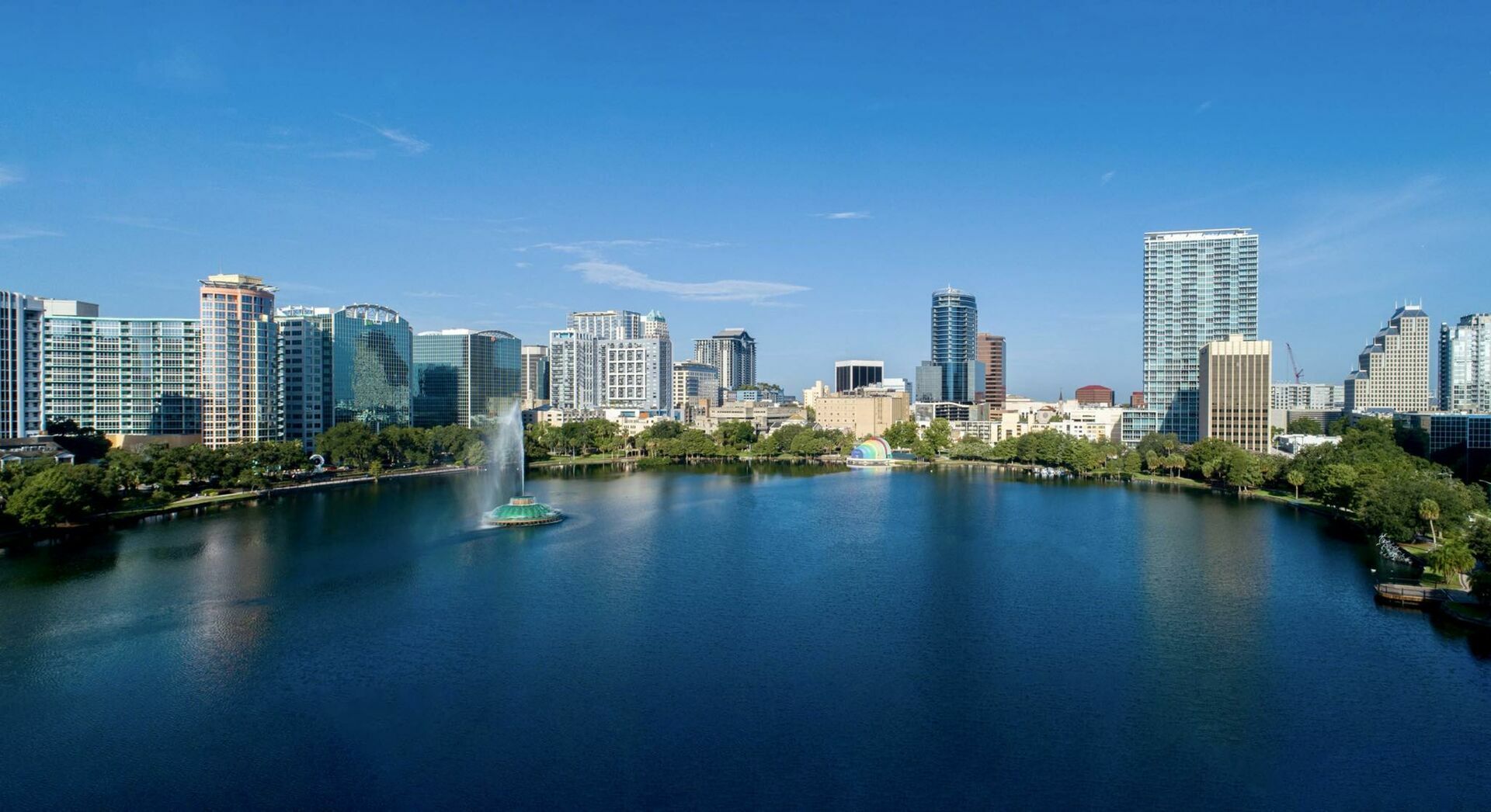 Foto Fotógrafo em Orlando: 10 Locais Incríveis para Sessões de Fotos (Ensaio Fotográfico) Foto Fotógrafo em Orlando: 10 Locais Incríveis para Sessões de Fotos (Ensaio Fotográfico) - Imagem 0